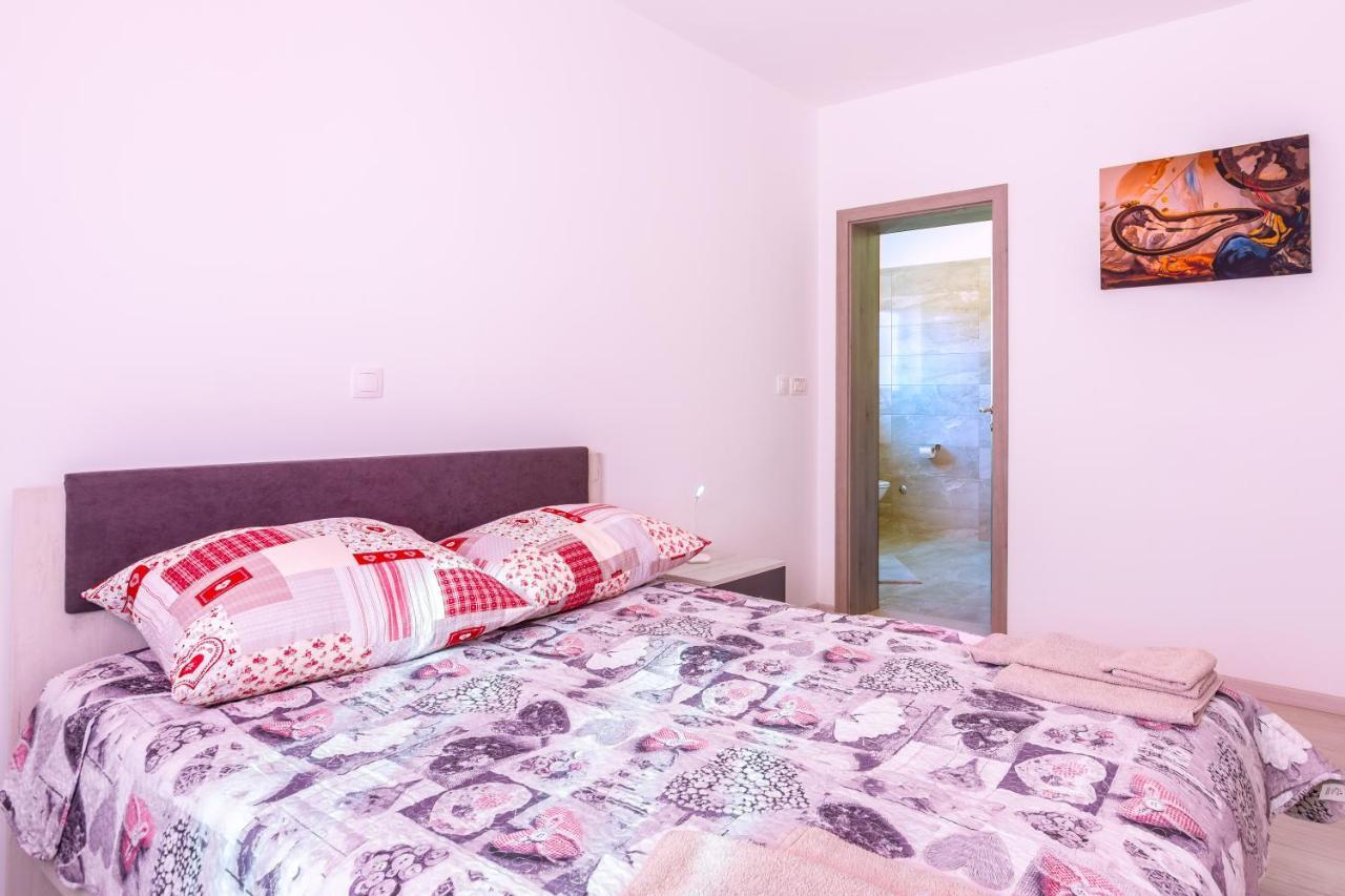 Irina Apartment Medulin Exterior photo