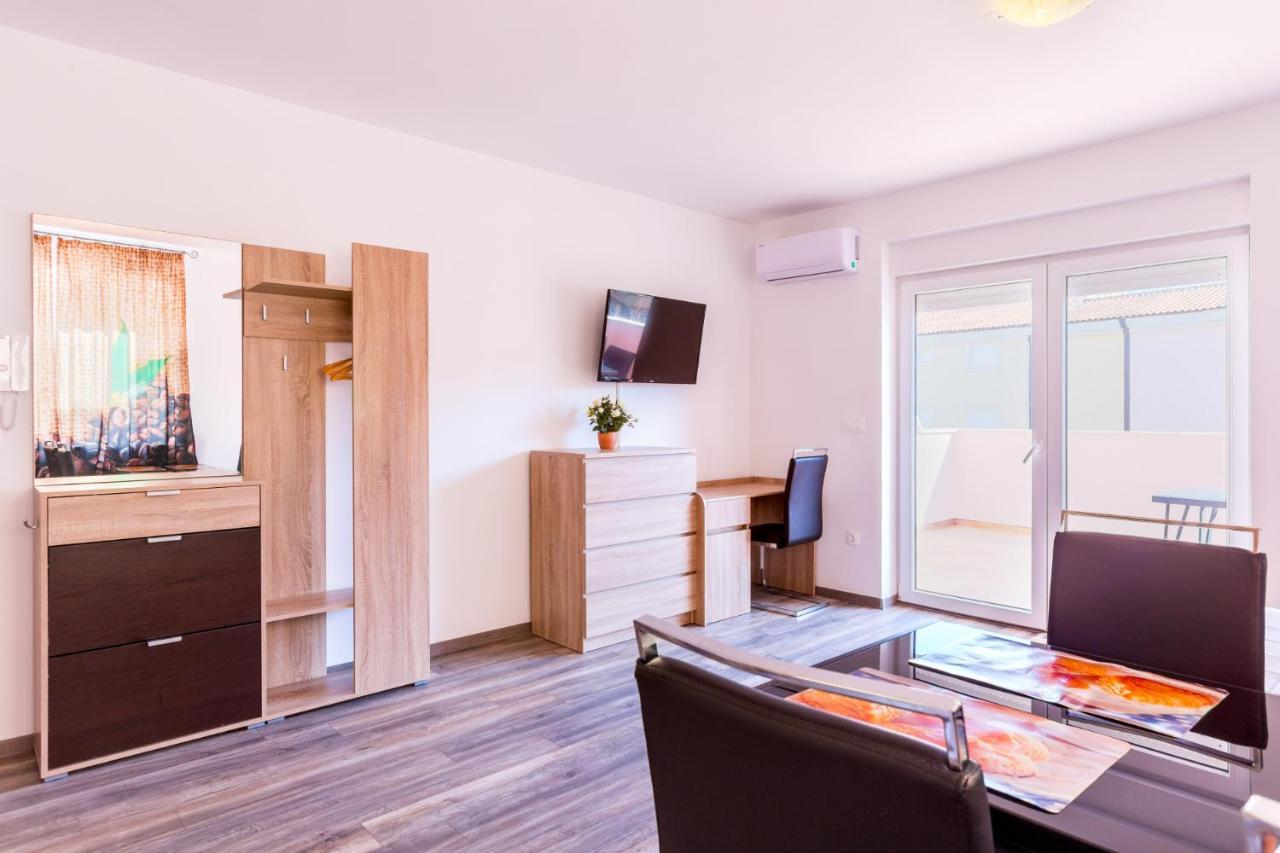 Irina Apartment Medulin Exterior photo