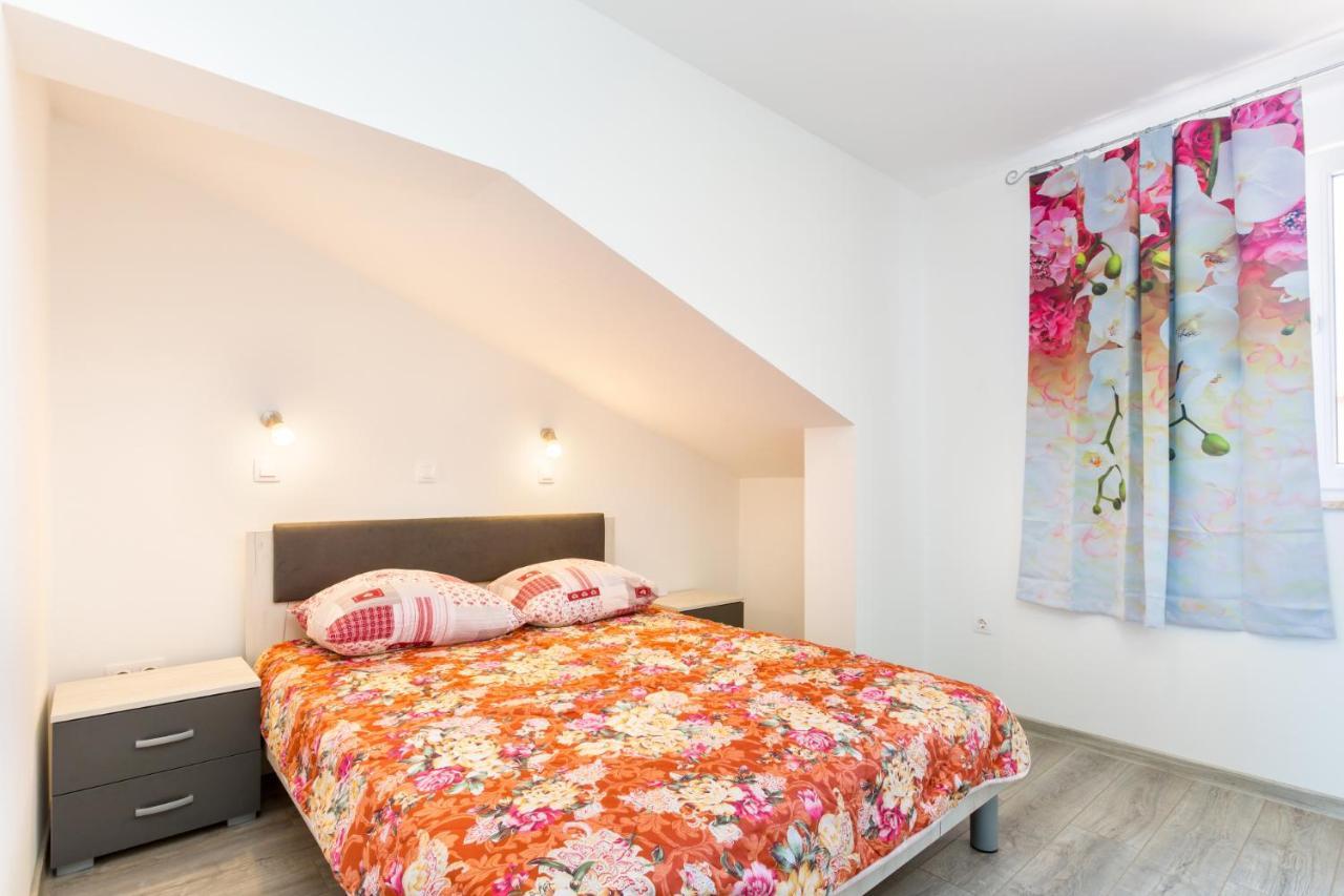Irina Apartment Medulin Exterior photo